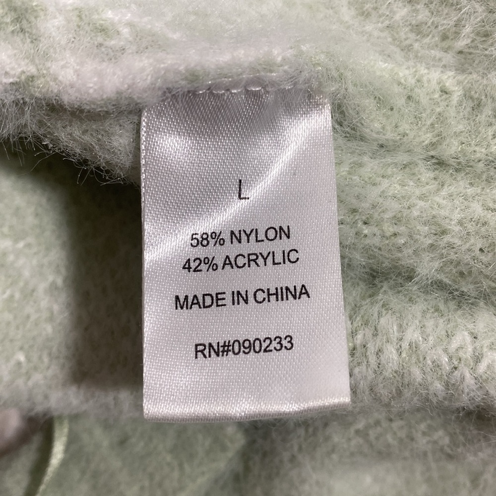 Kendall & Kylie Sage Green Plaid Knit Cami Top | Cropped | Size L NWOT - Picture 10 of 11